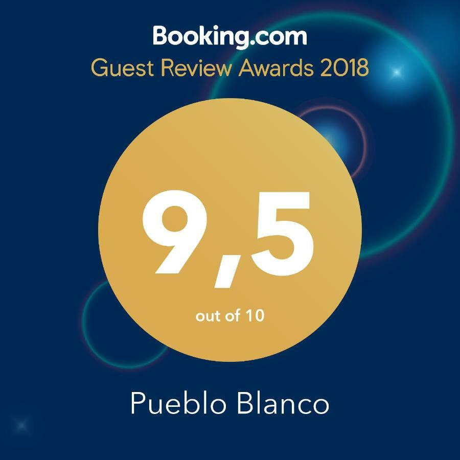 Pueblo Blanco Apartment Benalmadena Luaran gambar