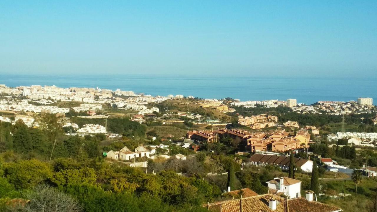 Pueblo Blanco Apartment Benalmadena Luaran gambar